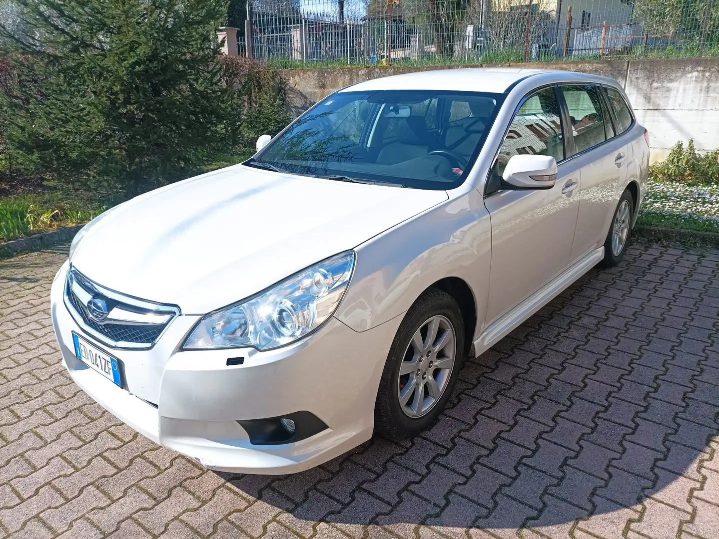 Subaru Legacy SW 2.0i Trend bi-fuel auto - 1