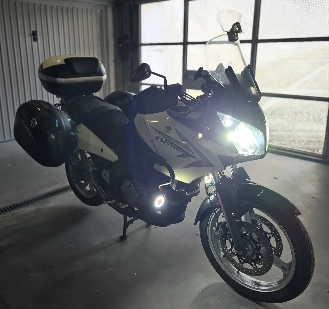 Suzuki V-Strom 650 ABS Traveller Alb - 1
