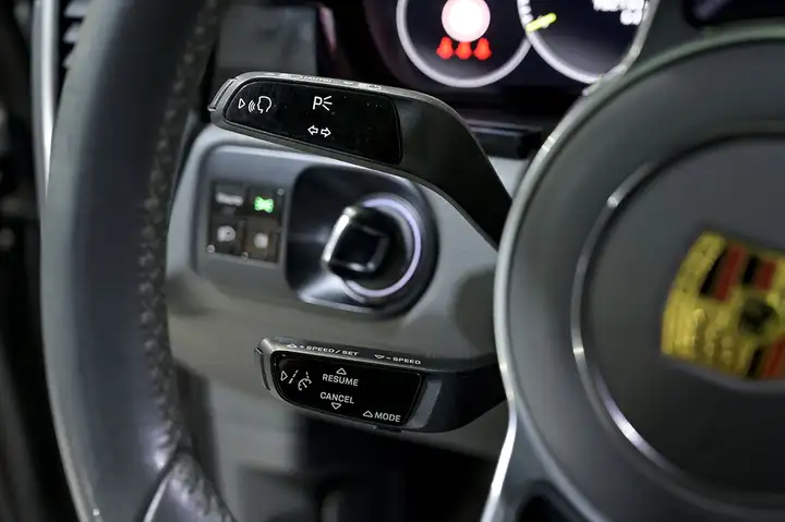 Porsche Cayenne Coupé E-Hybrid 3.0 2021, foto 27