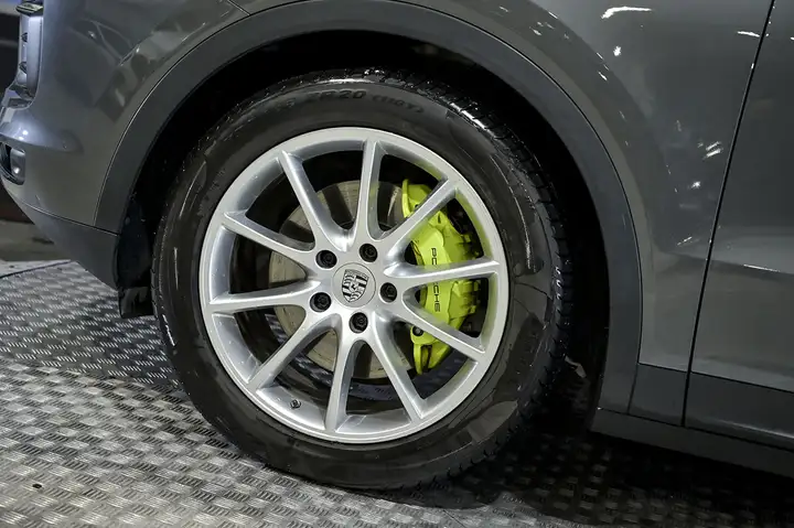 Porsche Cayenne Coupé E-Hybrid 3.0 2021, foto 13