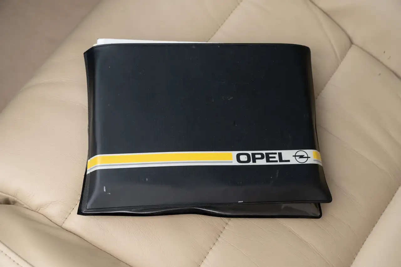 Opel Calibra 2.0i 16V, foto 10