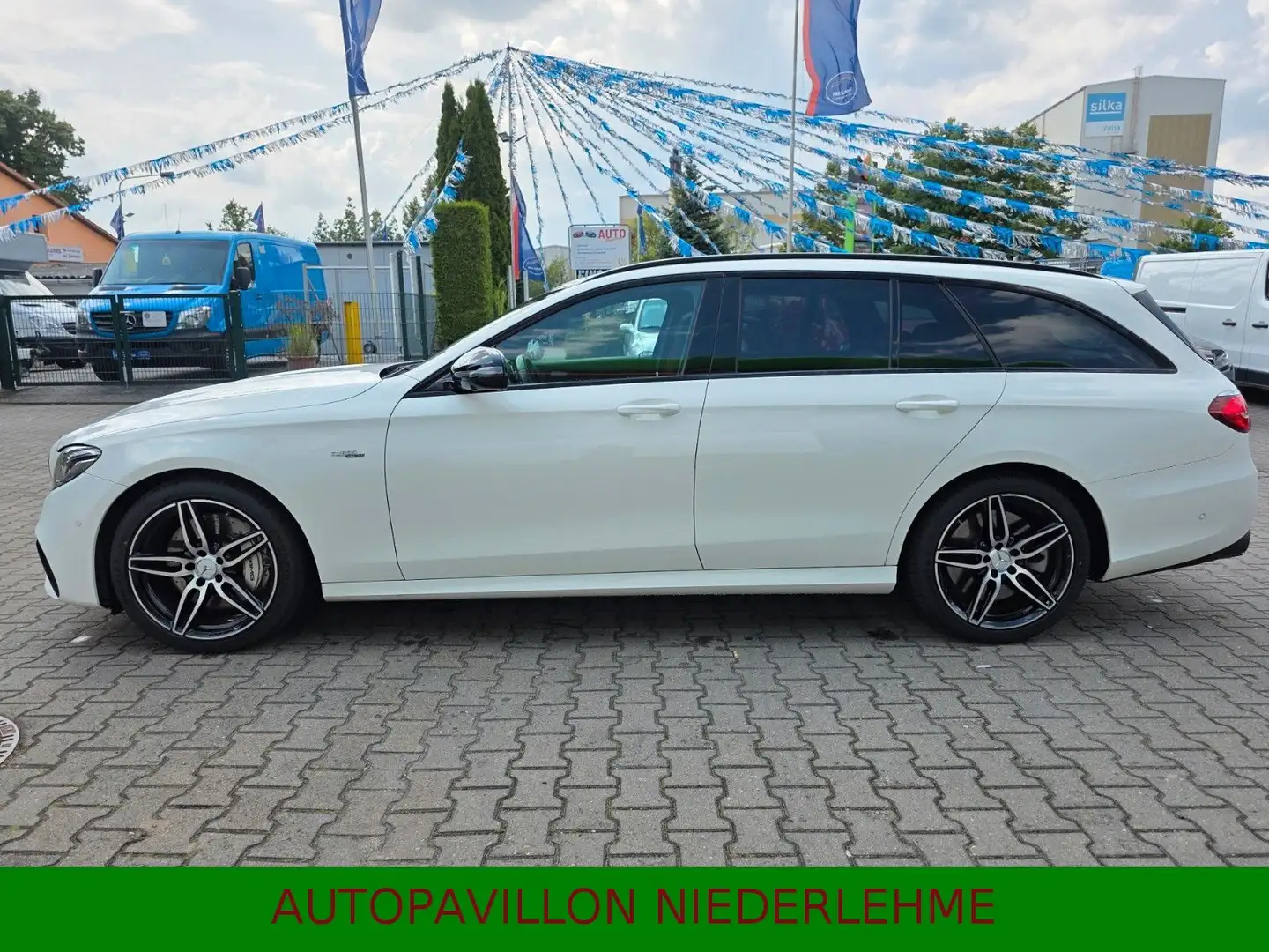 Mercedes-Benz E 53 AMG 4MATIC+*Multibeam*Pano*360°*Holz*Night* Weiß - 1