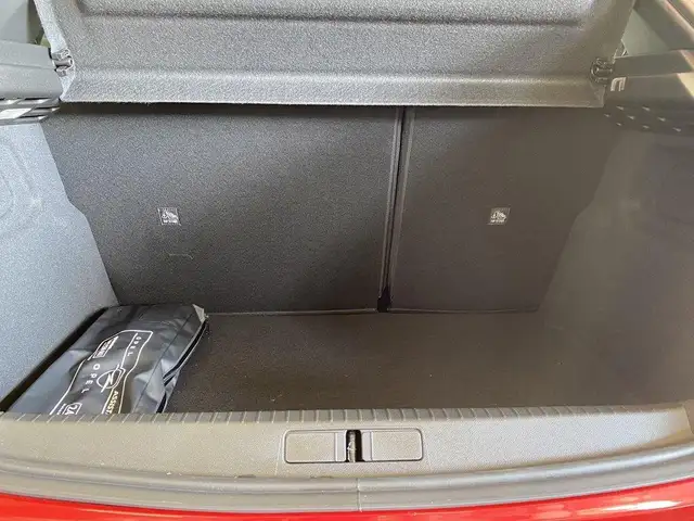 Opel Corsa view 9