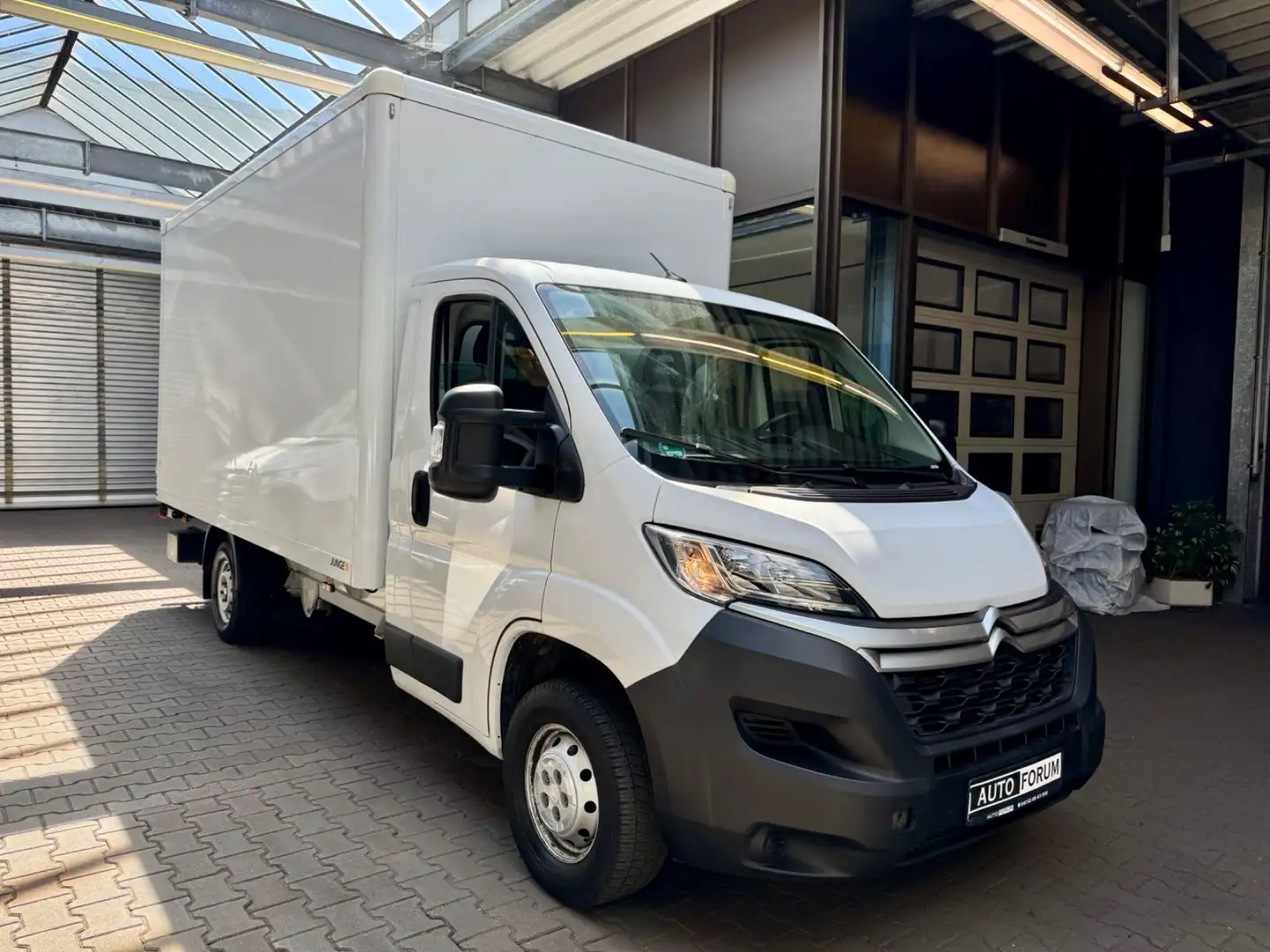 Citroen Jumper 2.2 HDi KOFFER L4 LBW KLIMA 3,5t 3-SITZER Weiß - 2