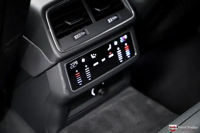 Audi RS6 Avant 4,0 TFSI quattro S-tronic LUFTFAHRWERK*UNFA Ansicht 44