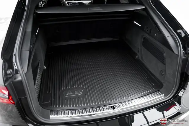 Audi RS6 Avant 4,0 TFSI quattro S-tronic LUFTFAHRWERK*UNFA Ansicht 50