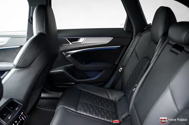 Audi RS6 Avant 4,0 TFSI quattro S-tronic LUFTFAHRWERK*UNFA Ansicht 42