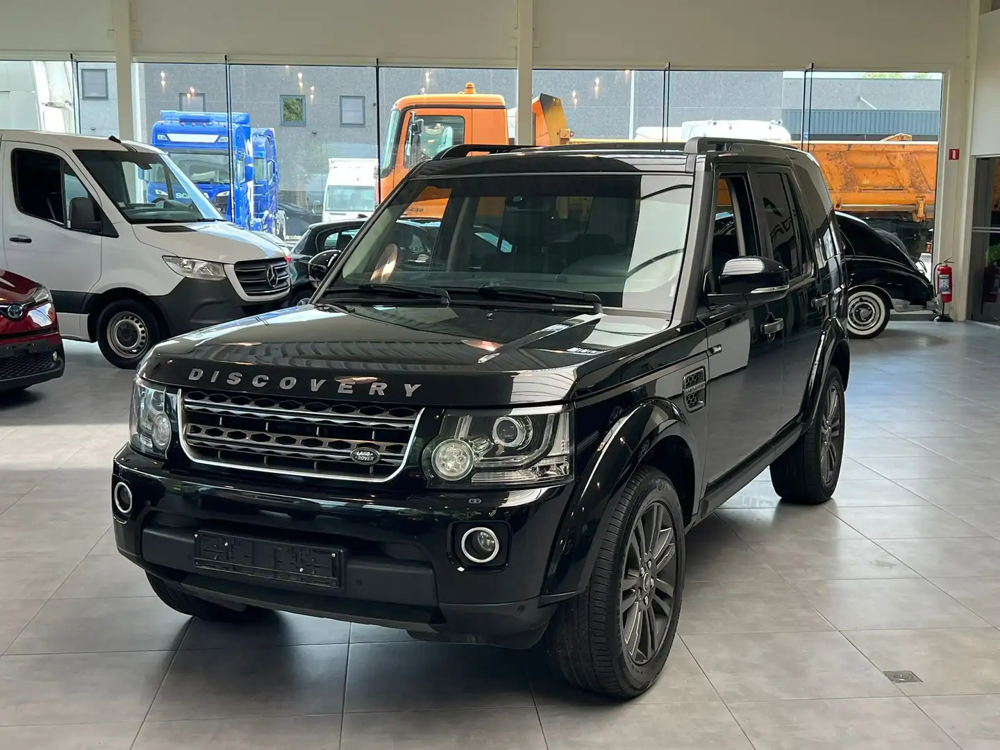 Land Rover Discovery Discovery TD V6 HSE Zwart - 1