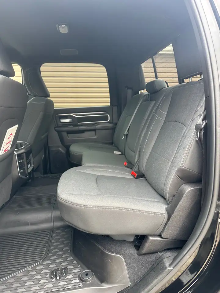 RAM 3500 снимка RAM 3500
