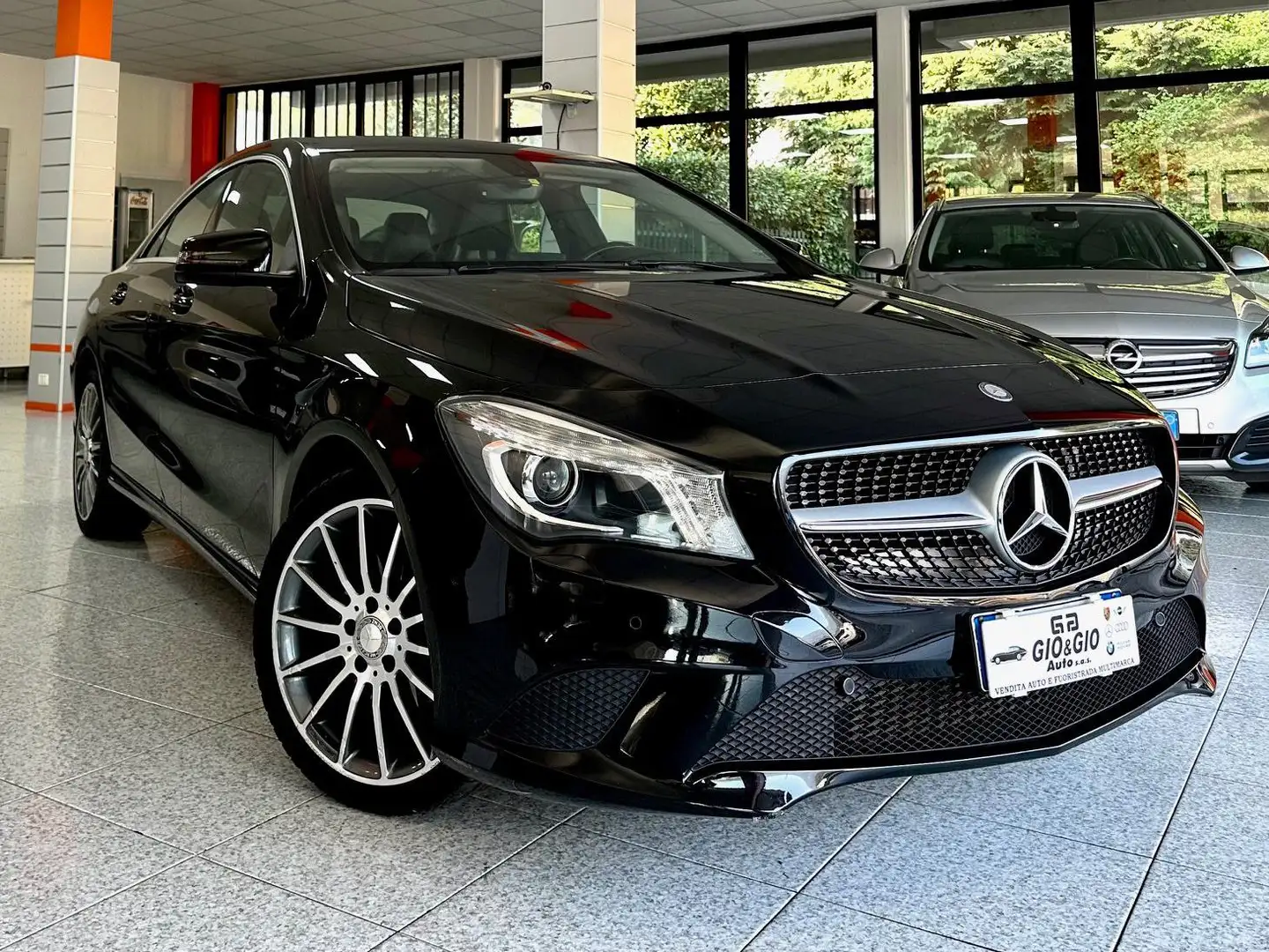 Mercedes-Benz CLA 200 CLA 200 d (cdi) Sport auto Nero - 2