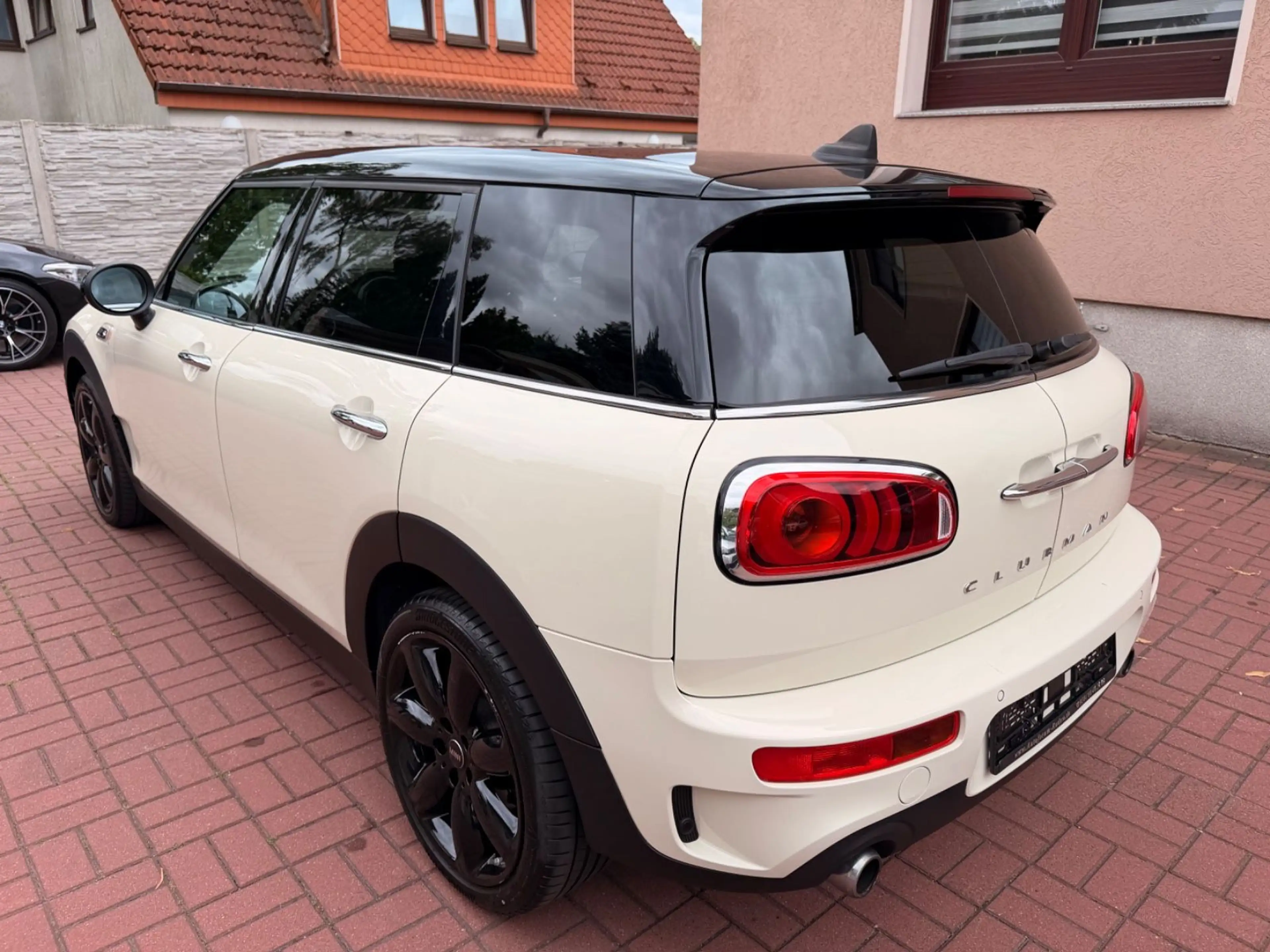 MINI Cooper S Clubman ERST 56TKM+AUT+PANO+LEDER+NAVI+ — photo 6