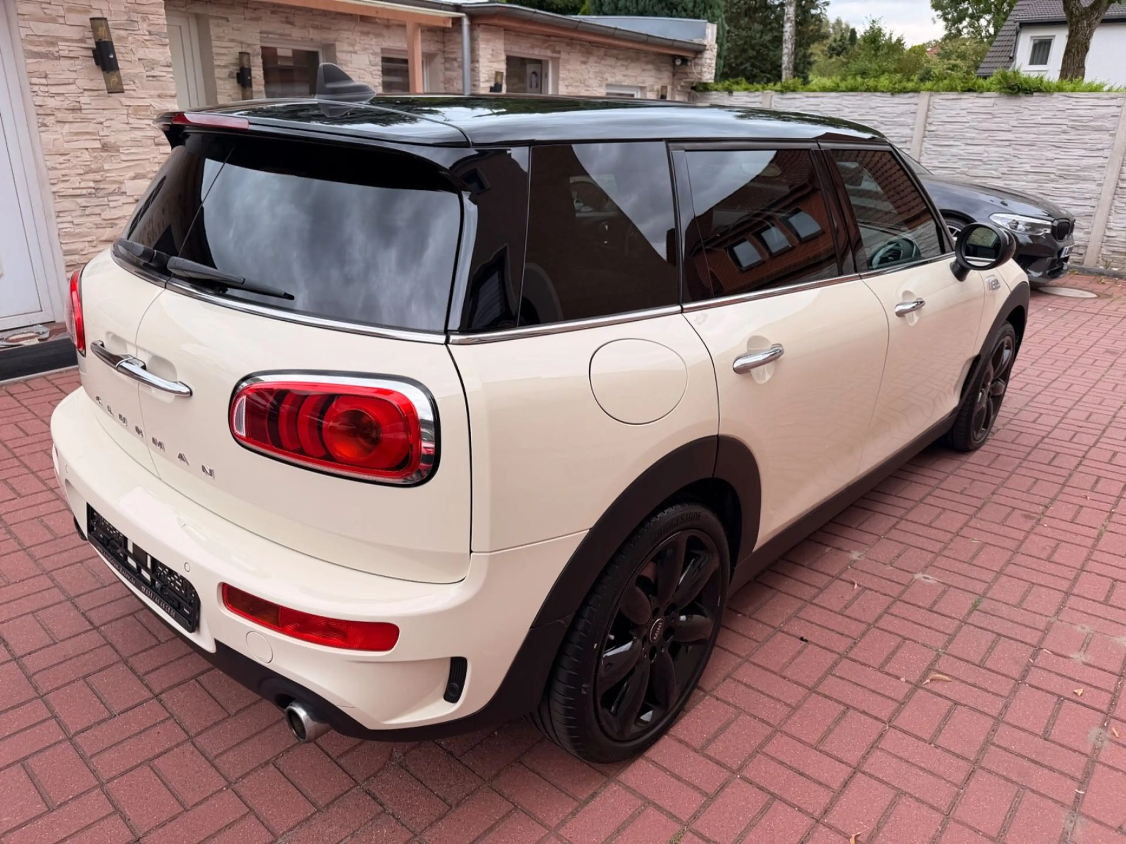 MINI Cooper S Clubman ERST 56TKM+AUT+PANO+LEDER+NAVI+ — photo 4
