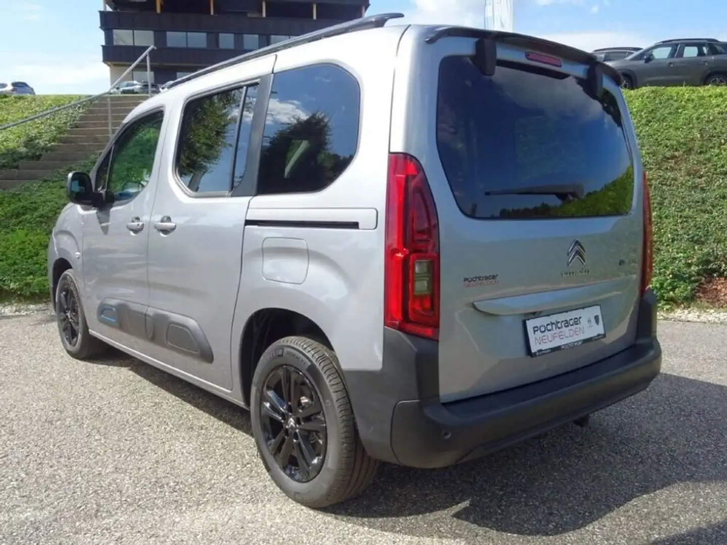 Citroen Berlingo Shine Elektromotor M Grau - 2