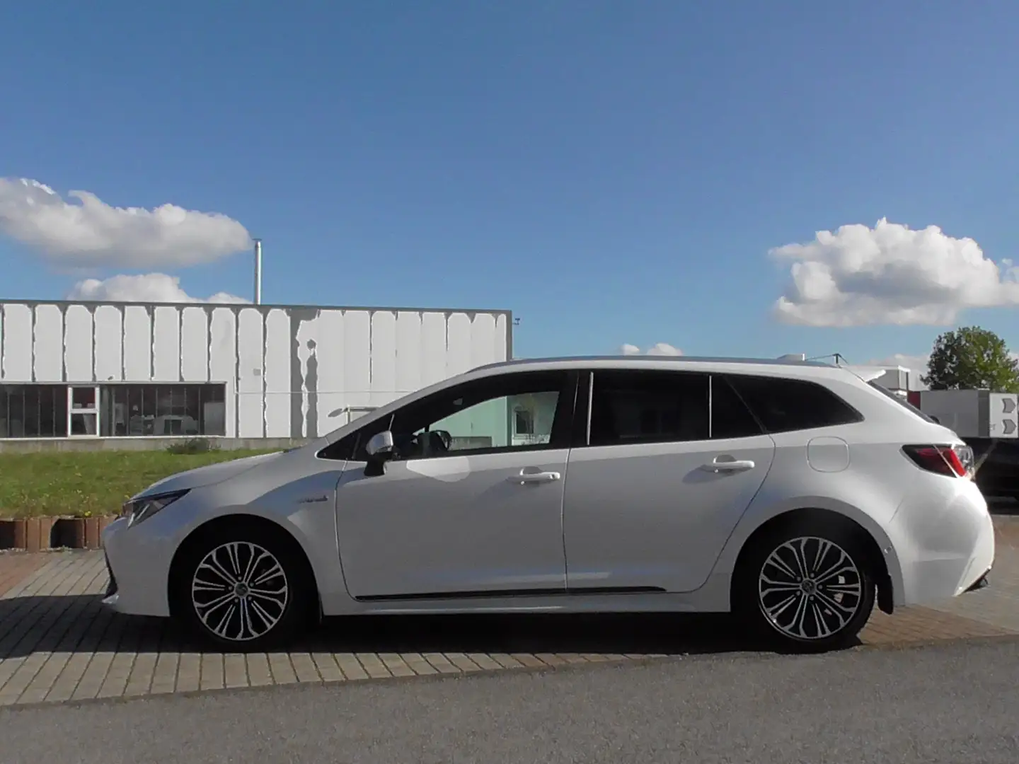 Toyota Corolla Corolla Kombi 2.0,Klimaautom,Einparkhilfe,Autom, - 2