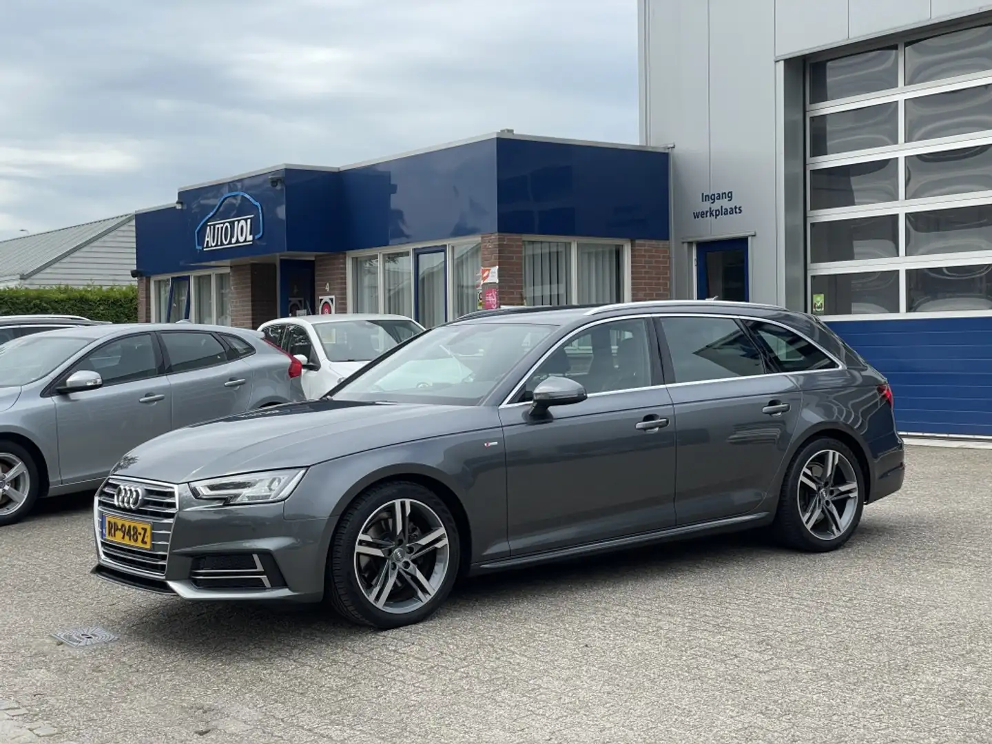 Audi A4 Avant 1.4 TFSI Sport S-line edition | zwarte hemel Grijs - 1