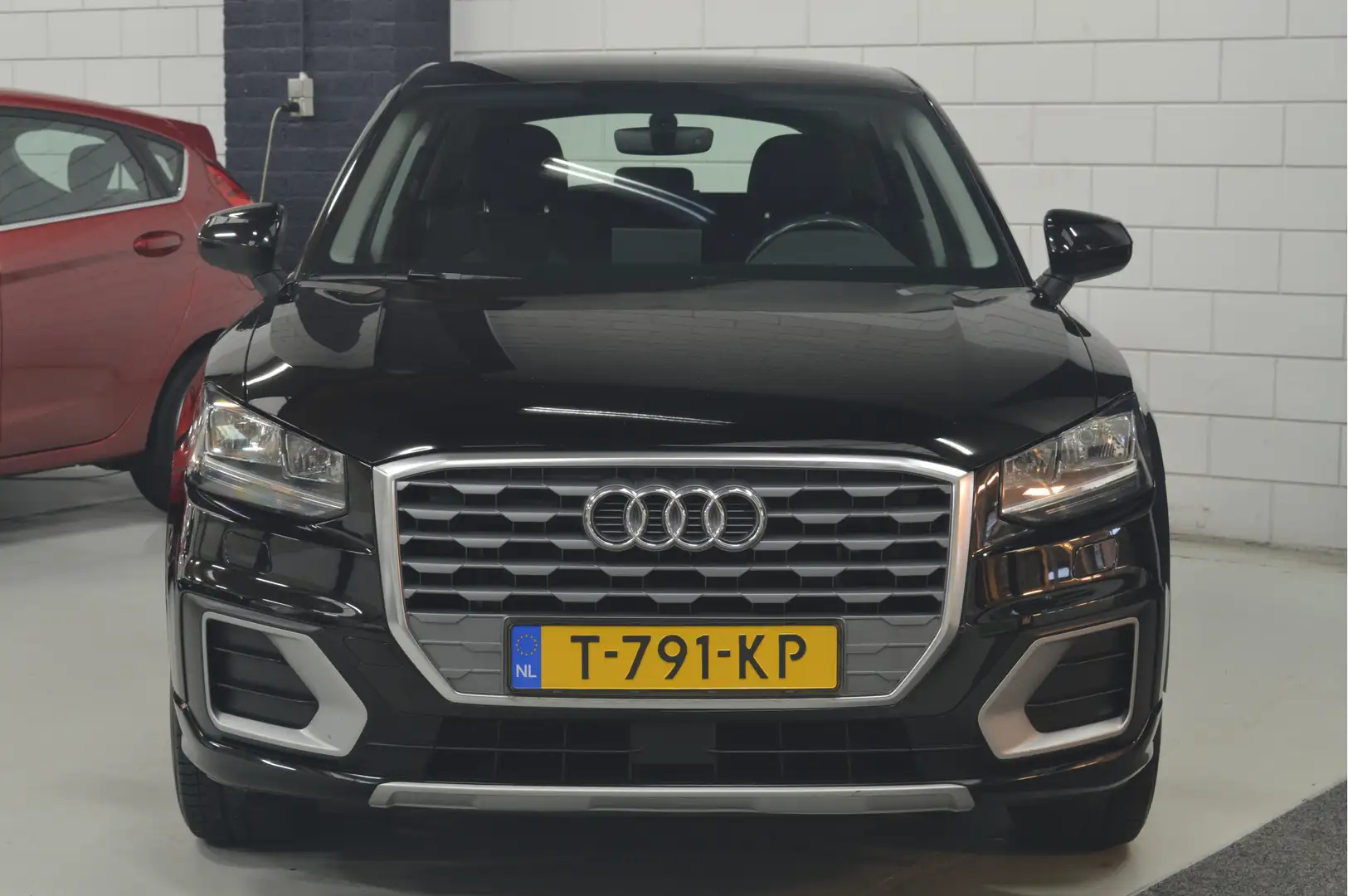 Audi Q2 1.4 TFSI CoD Sport Pro Line // NAVI // PDC // TREK Noir - 2