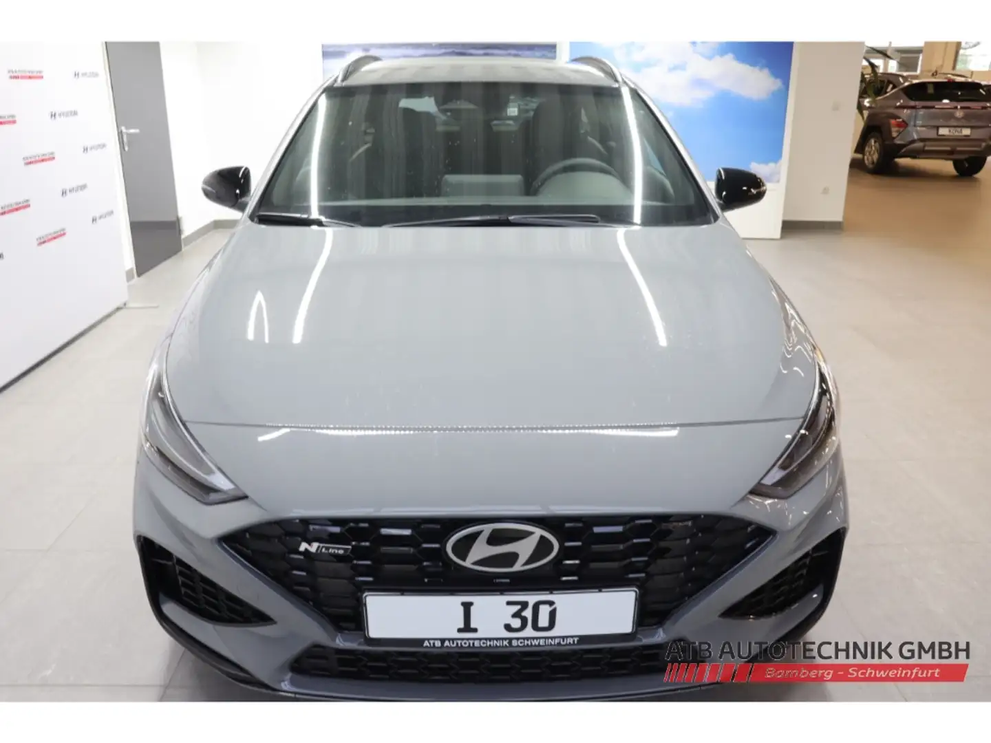 Hyundai i30 Kombi N-Line MY25 1.5 T-GDI 140PS 48V 7-DCT 2WD Grijs - 2
