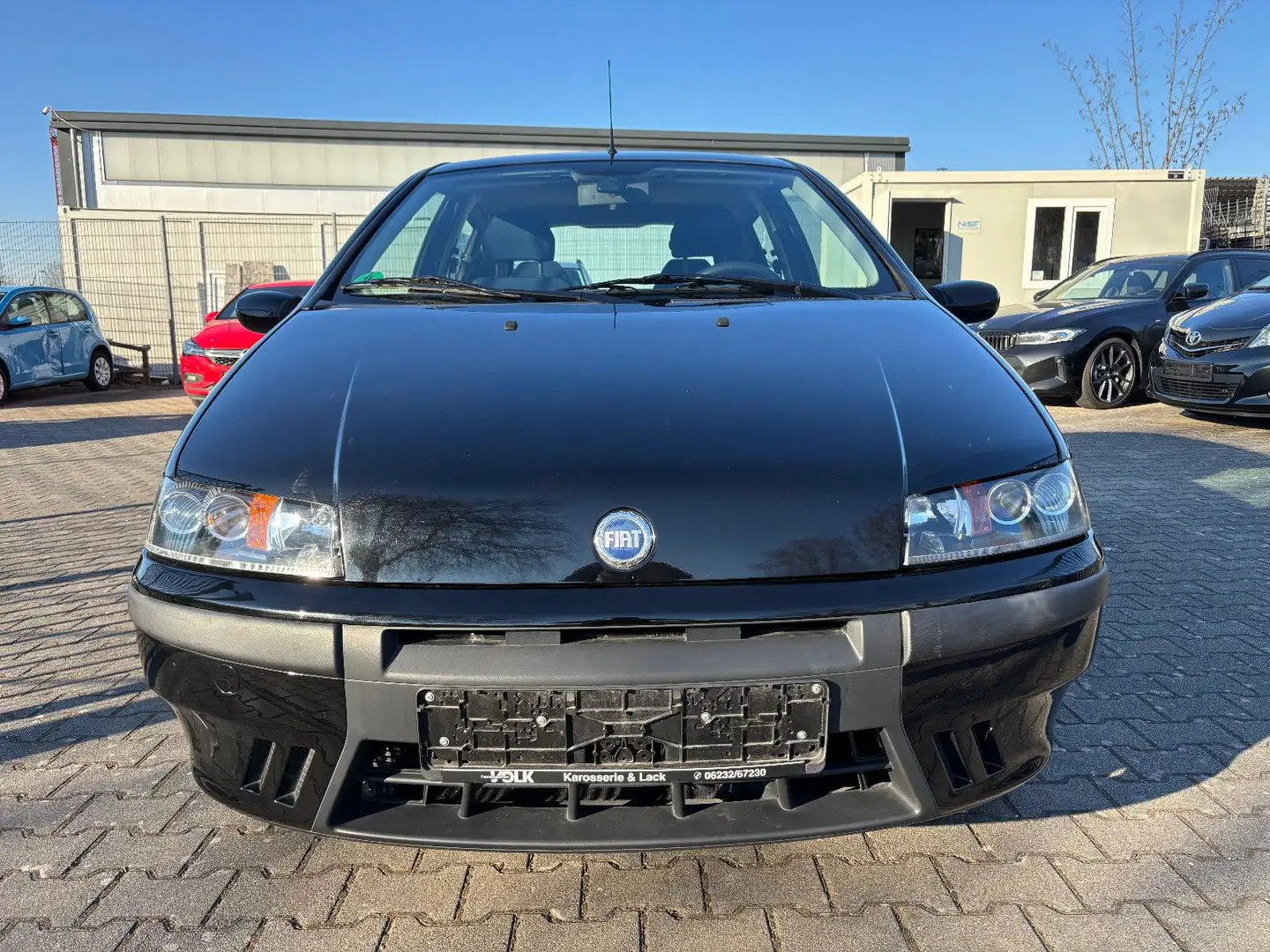 Fiat Punto 1.8 16V HGT/1.Hand/Klima/original 90tkm Negro - 2