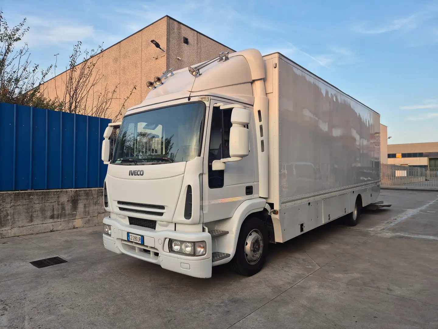 Iveco ML 120 EL 15 White - 1