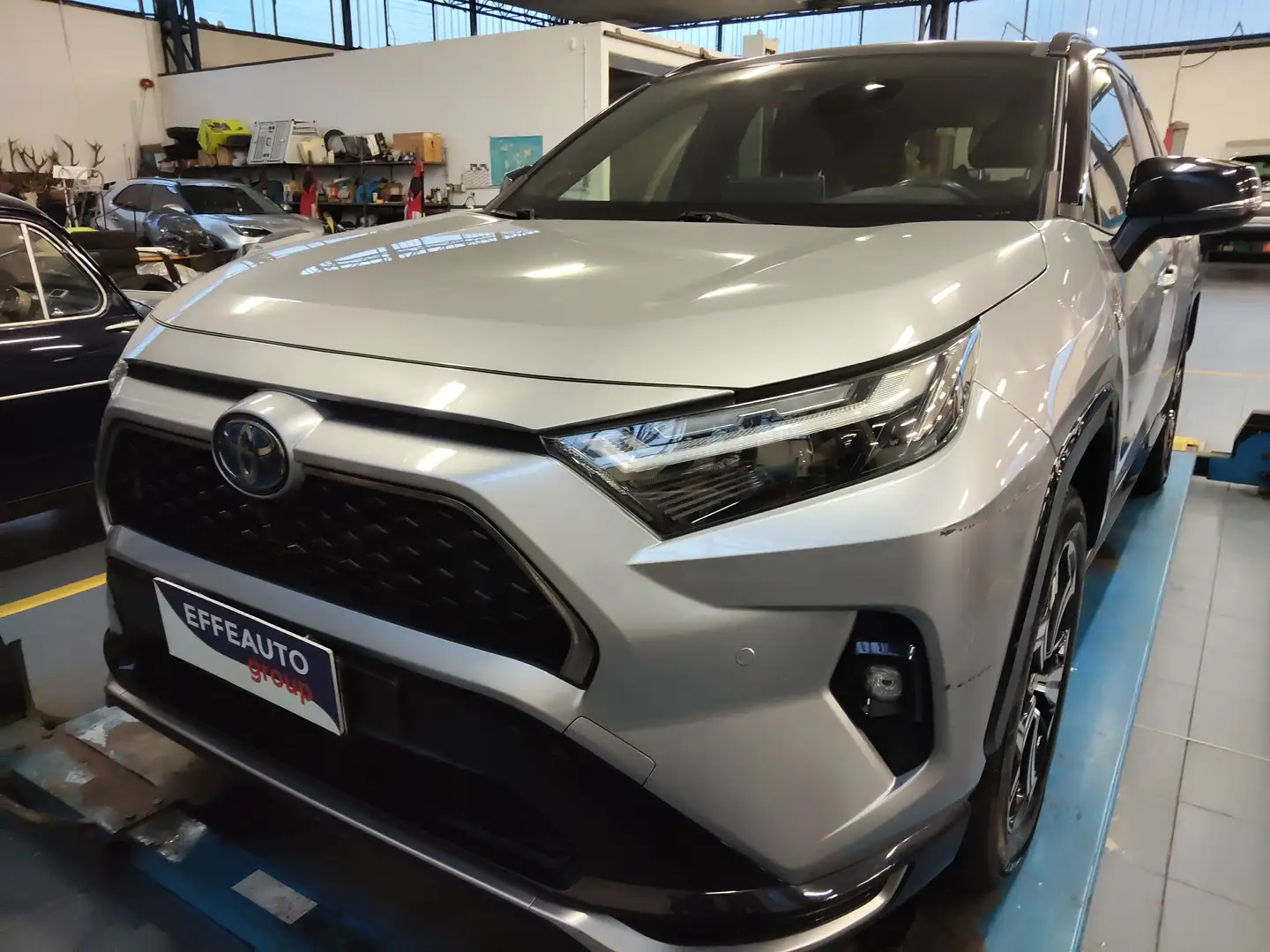 Toyota RAV 4 2.5 vvt-ie phev Dynamic  awd-i e-cvt Gris - 1