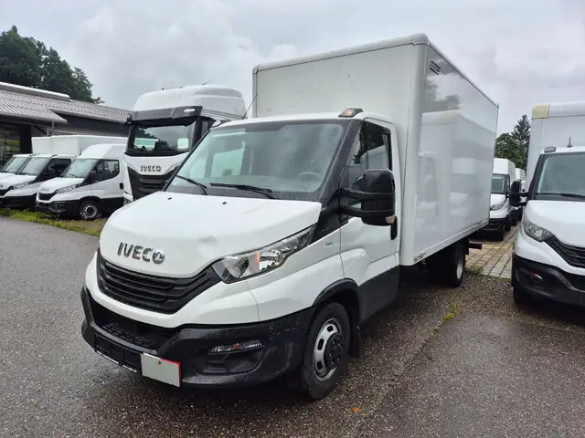 Iveco 35C16H KOFFER-LBW 750 KG