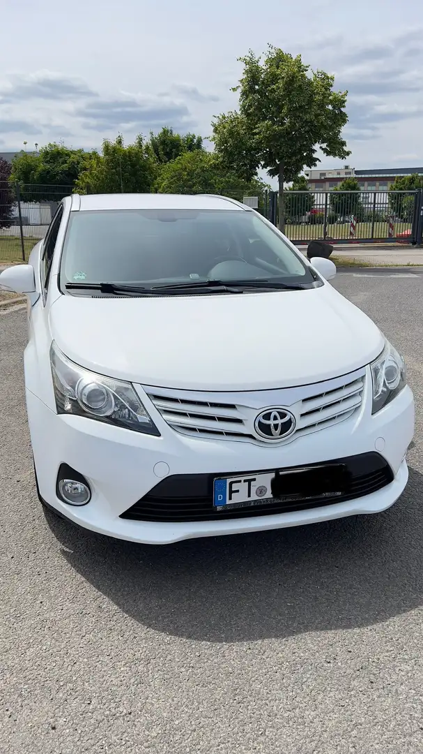 Toyota Avensis Edition Weiß - 1