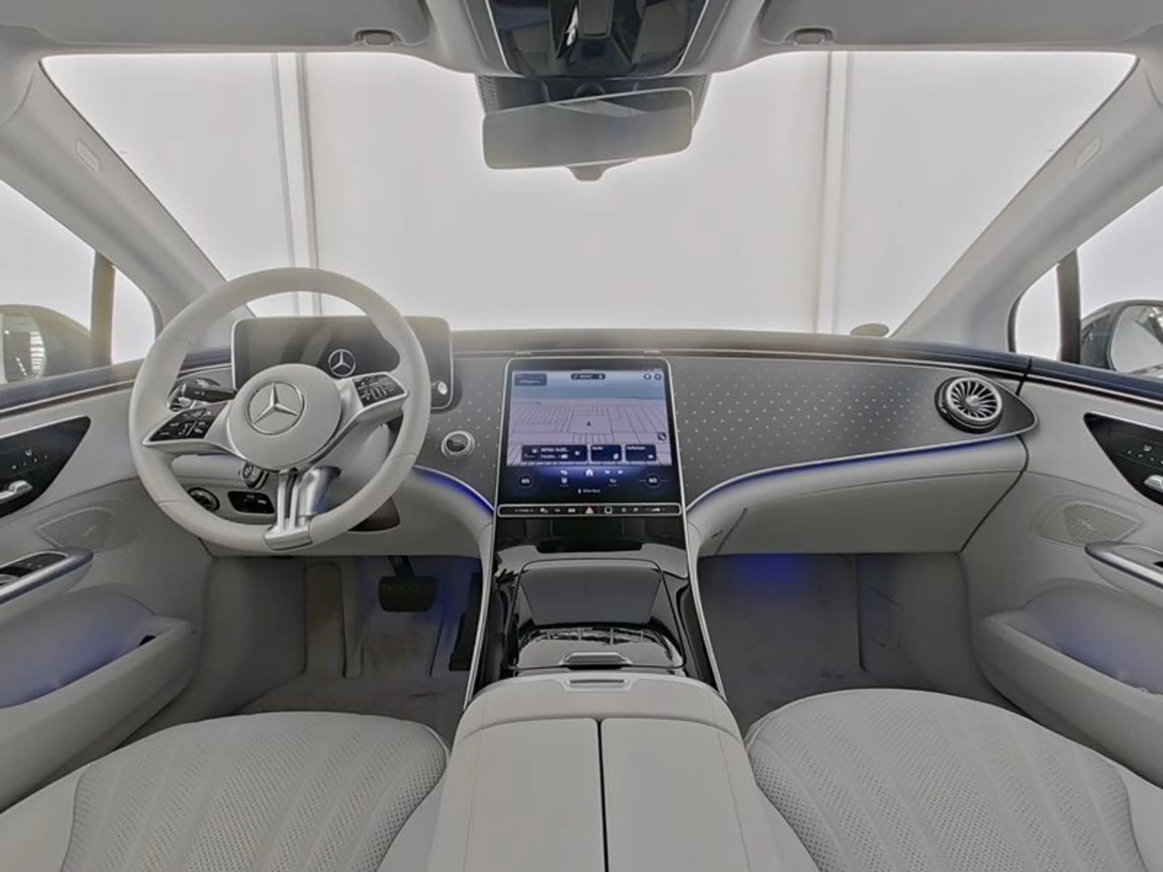 Mercedes-Benz EQE 300 AMG+NIGHT+DIST+AHK+360°+KEY+HEAD-UP+AMBI — photo 5
