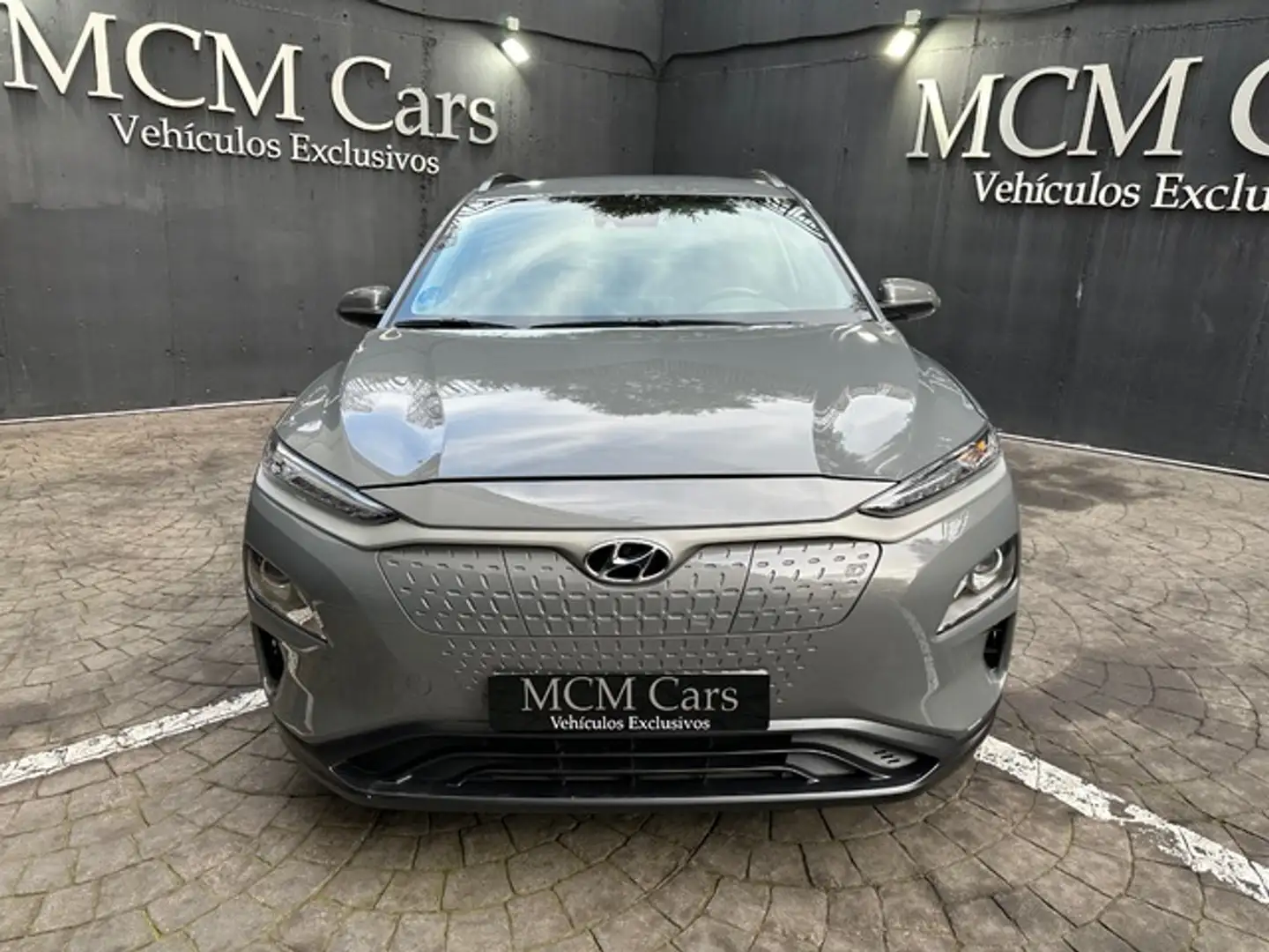Hyundai KONA EV Klass 305 100kW Gris - 2