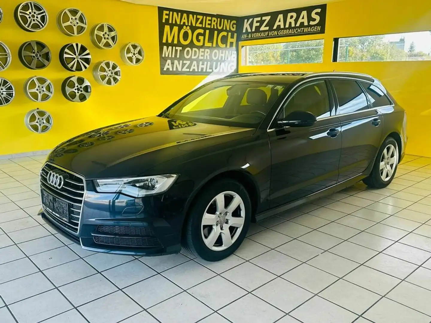 Audi A6 2.0 TDI ultra Aut. /Sportsitze/RFK Blauw - 1