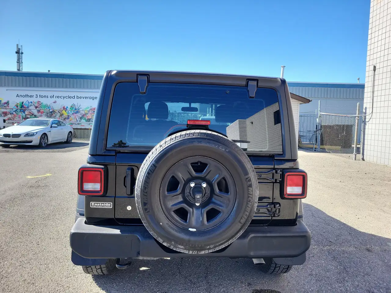 Jeep Wrangler снимка Jeep Wrangler