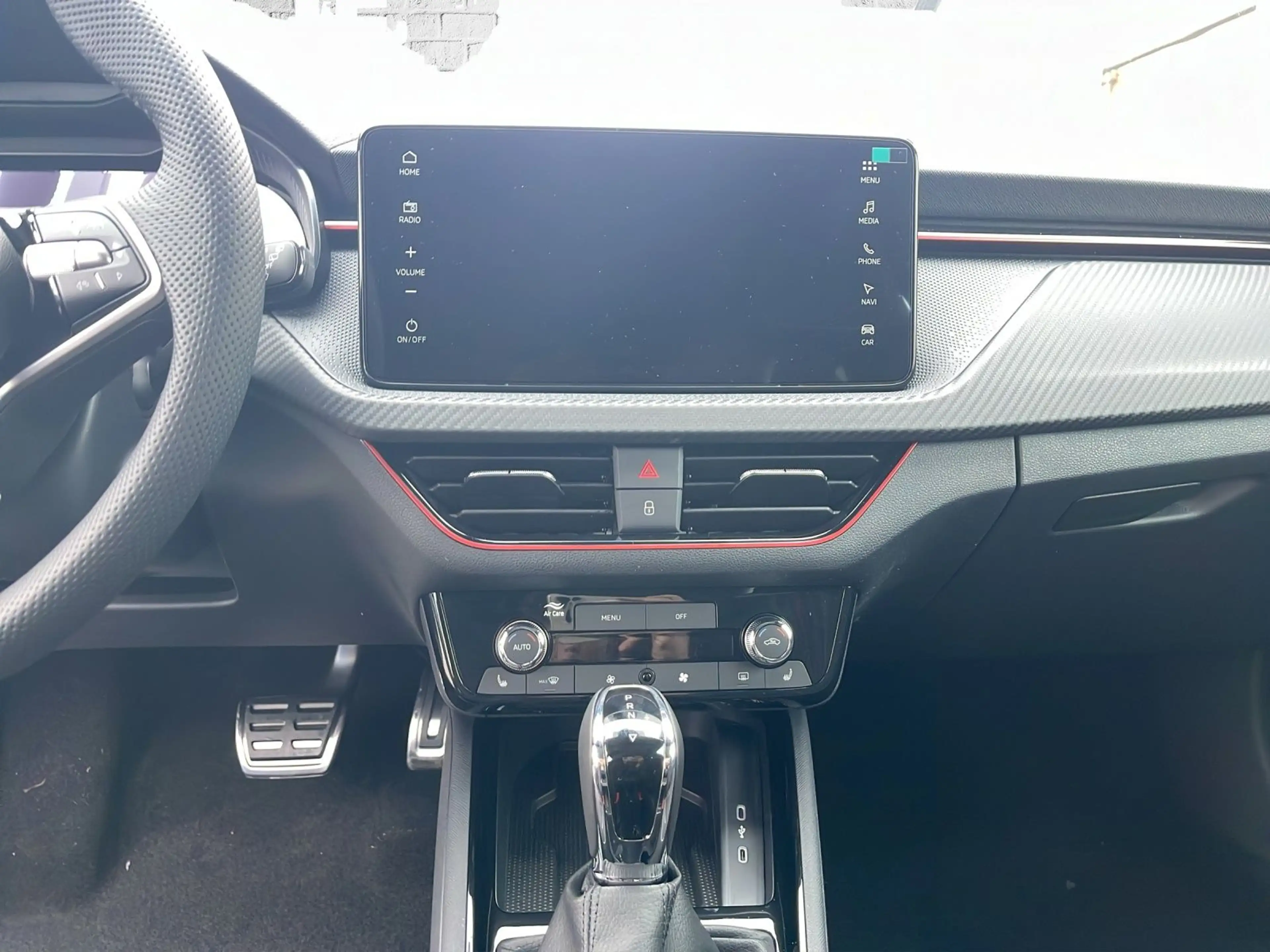 Skoda Kamiq 1.0 TSI DSG - Monte Carlo — photo 14
