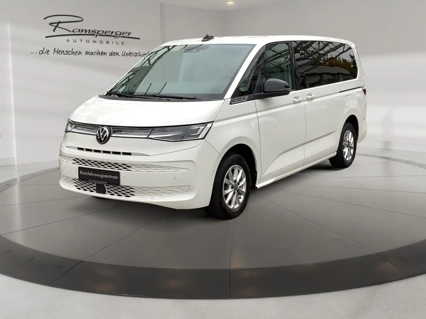 Volkswagen T7 Multivan T7 2.0 TDI DSG Life LÜ AHK Matrix Kamer Weiß - 2