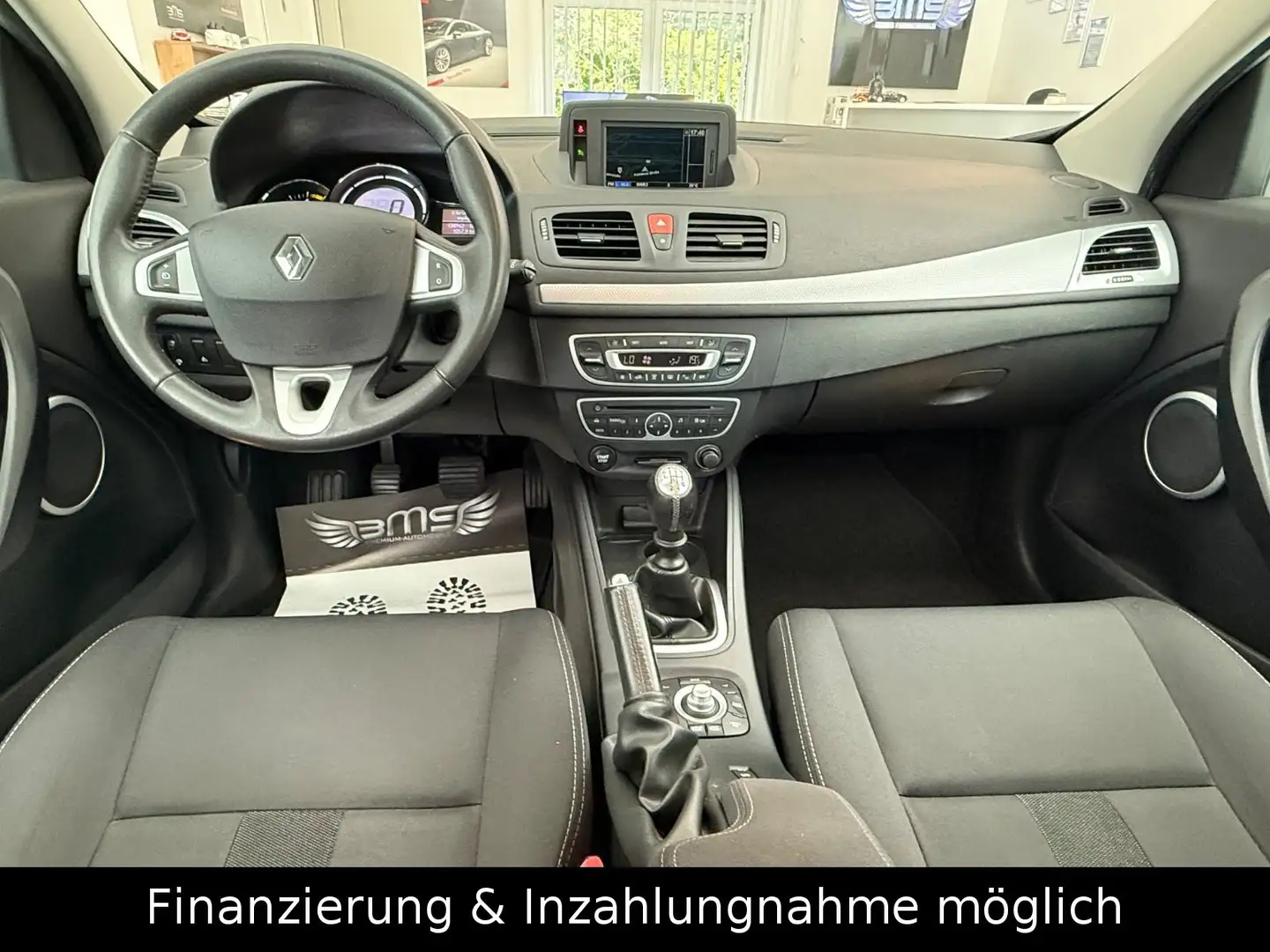 Renault Megane III Grandtour Dynamique Garantie 07.2026 Zwart - 2