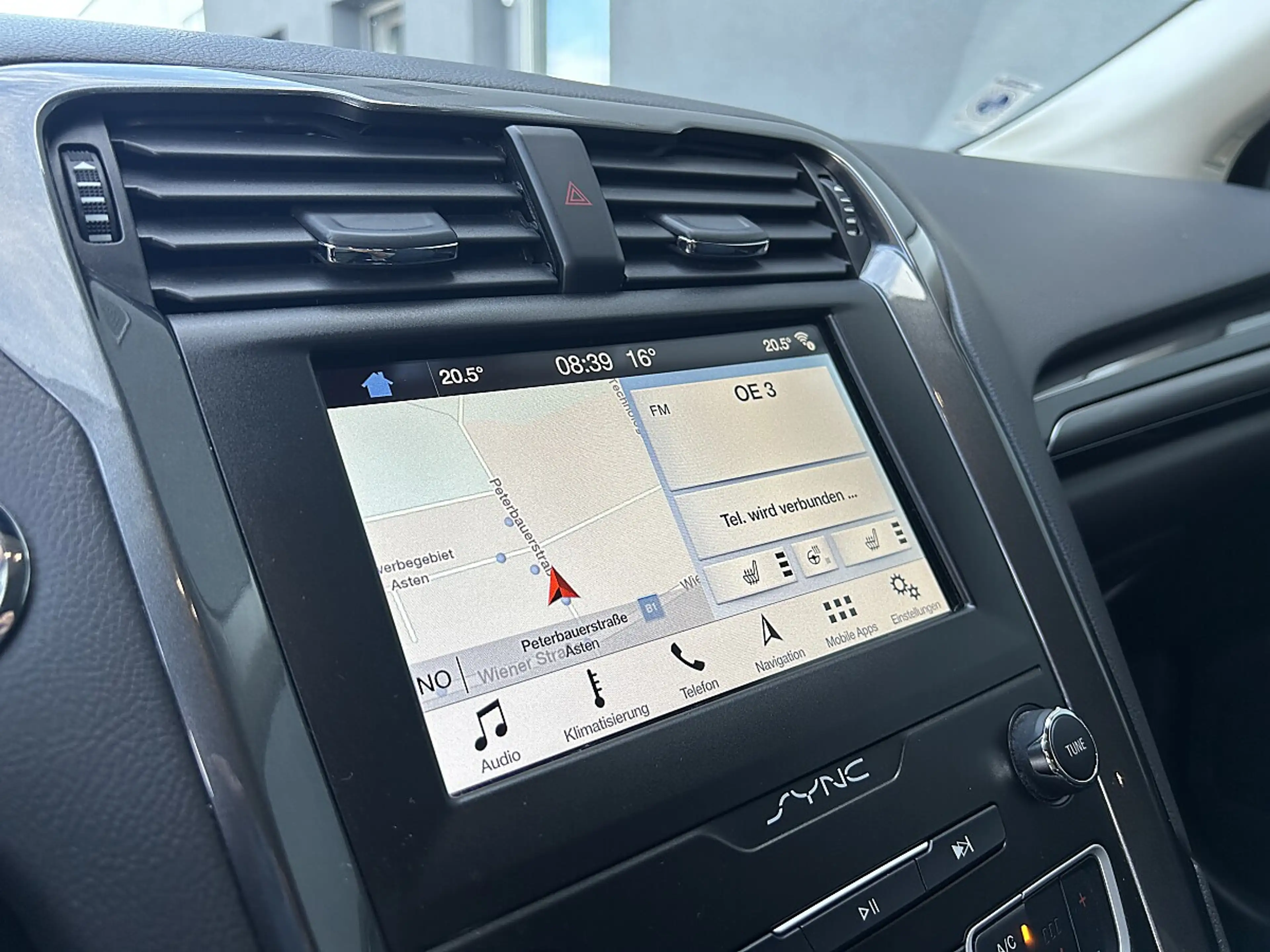 Ford Mondeo Traveller Titanium 2,0 EcoBlue SCR Aut. / TEMPO... — photo 12