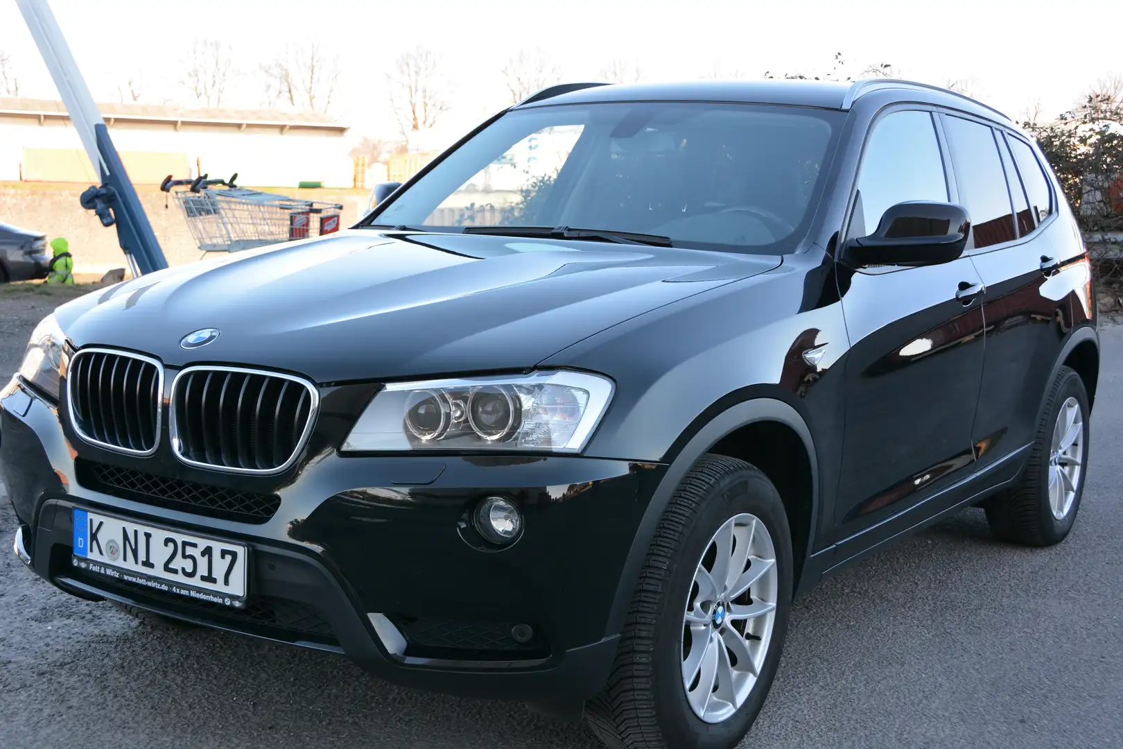 BMW X3 X3 xDrive20i Schwarz - 1