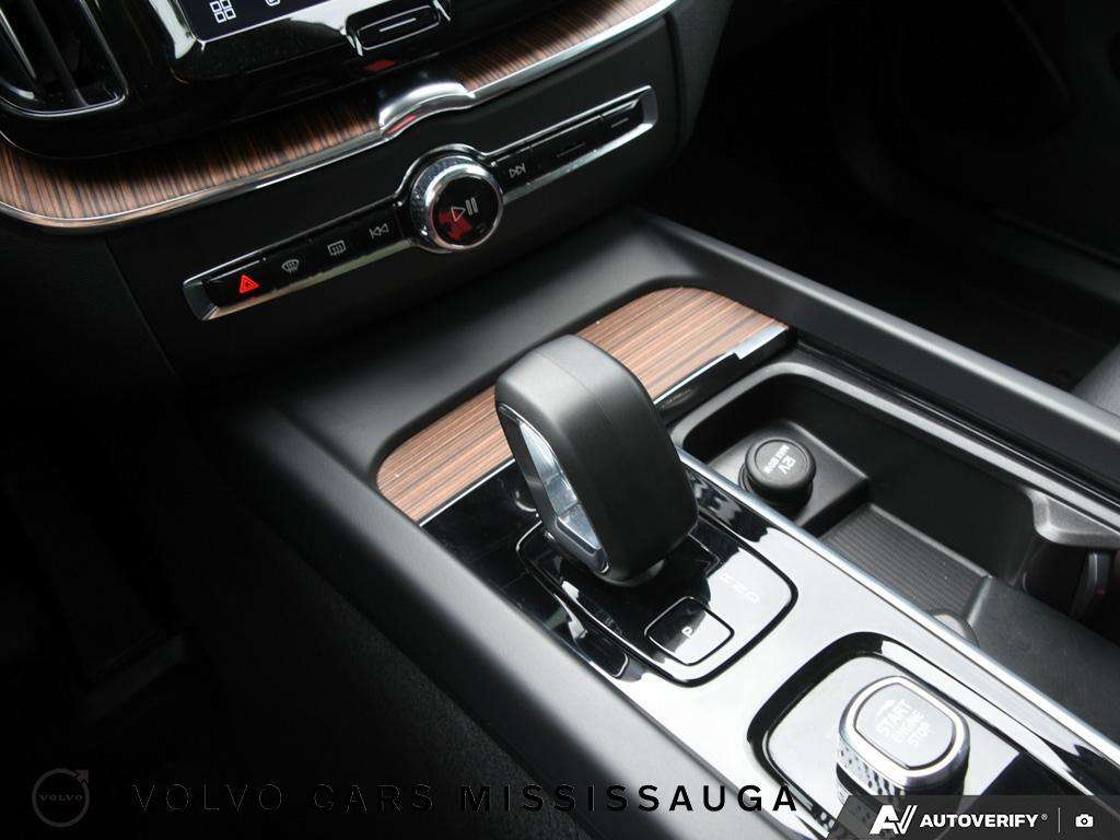 2023 Volvo XC60 XC60 Recharge thumb 19