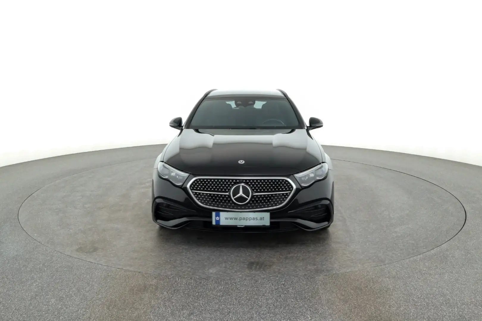 Mercedes-Benz E 220 d 4MATIC T-Modell LED Sitzklima Pano Cam Schwarz - 2