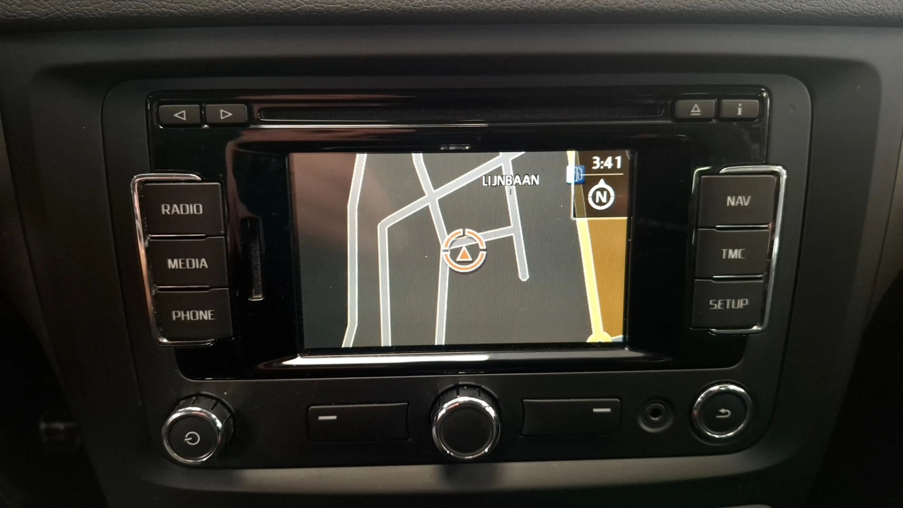 Skoda Yeti Outdoor 1.2 TSI Elegance — photo 11