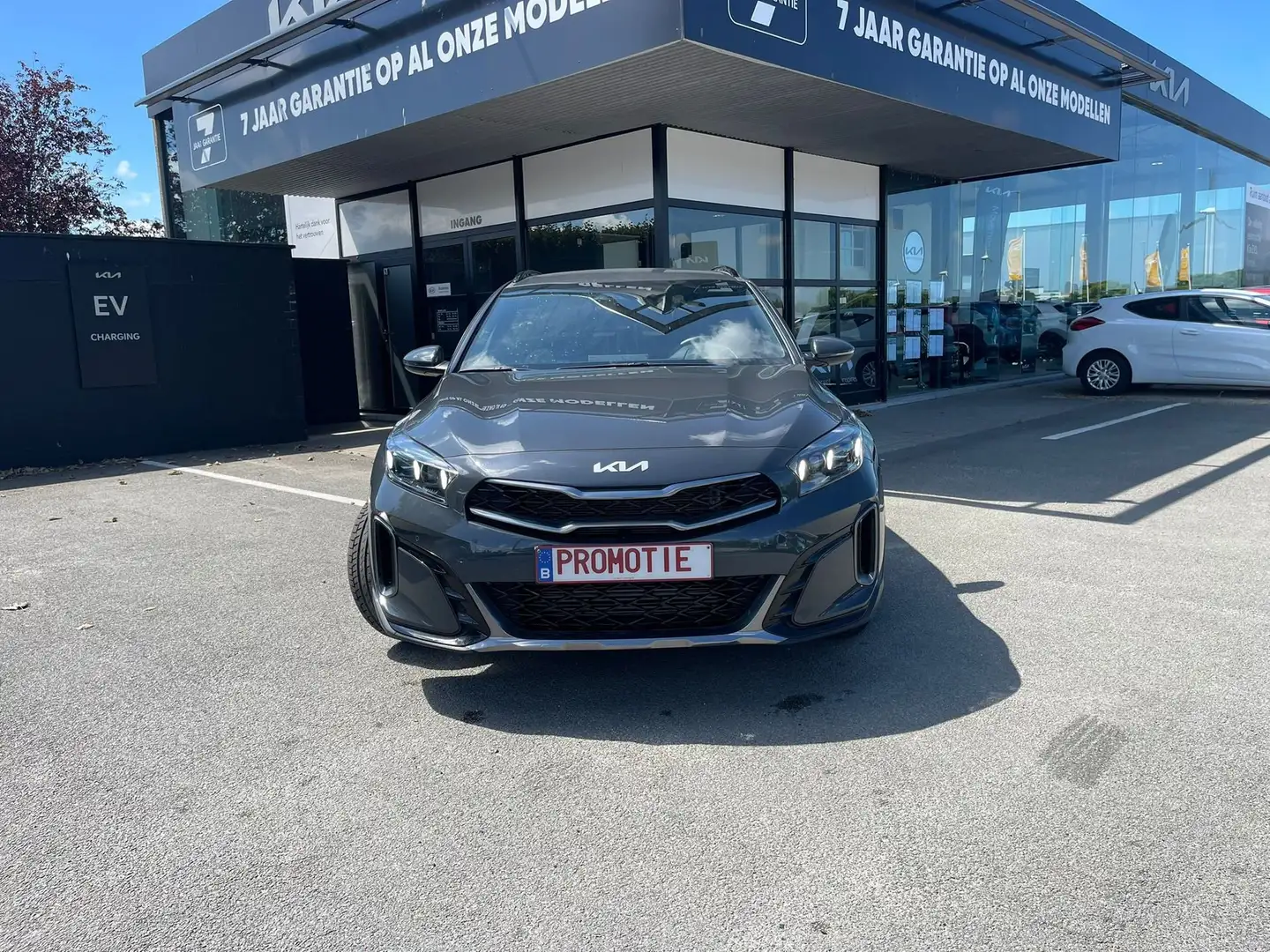 Kia XCeed T-GDi ISG GT Line ( Directie wagen) Gris - 2