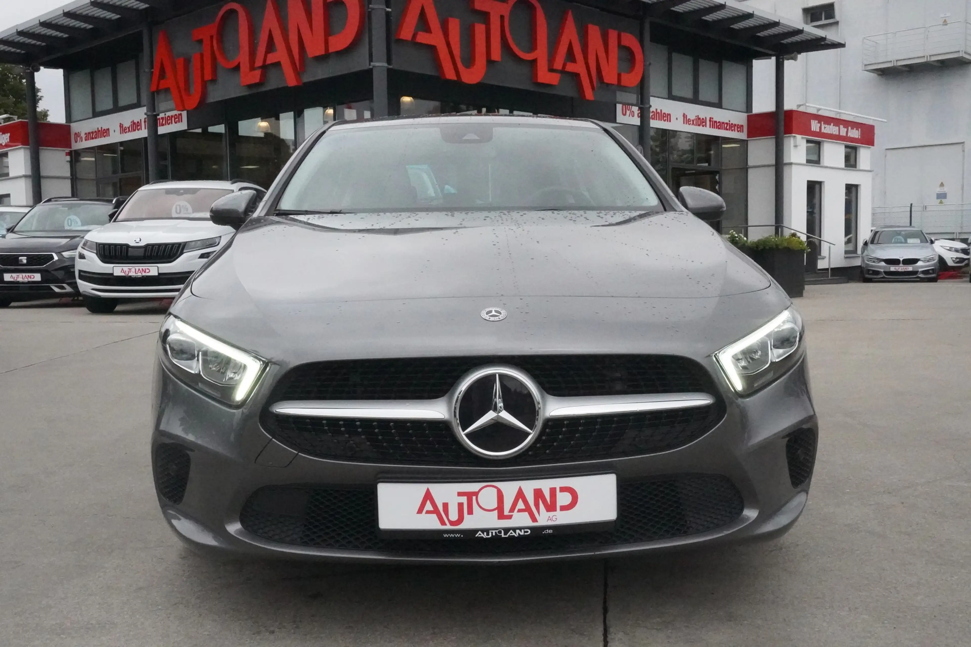 Mercedes-Benz A 180 A180 Progressive 7G-DCT LED Navi AHK Kamera PDC — photo 3