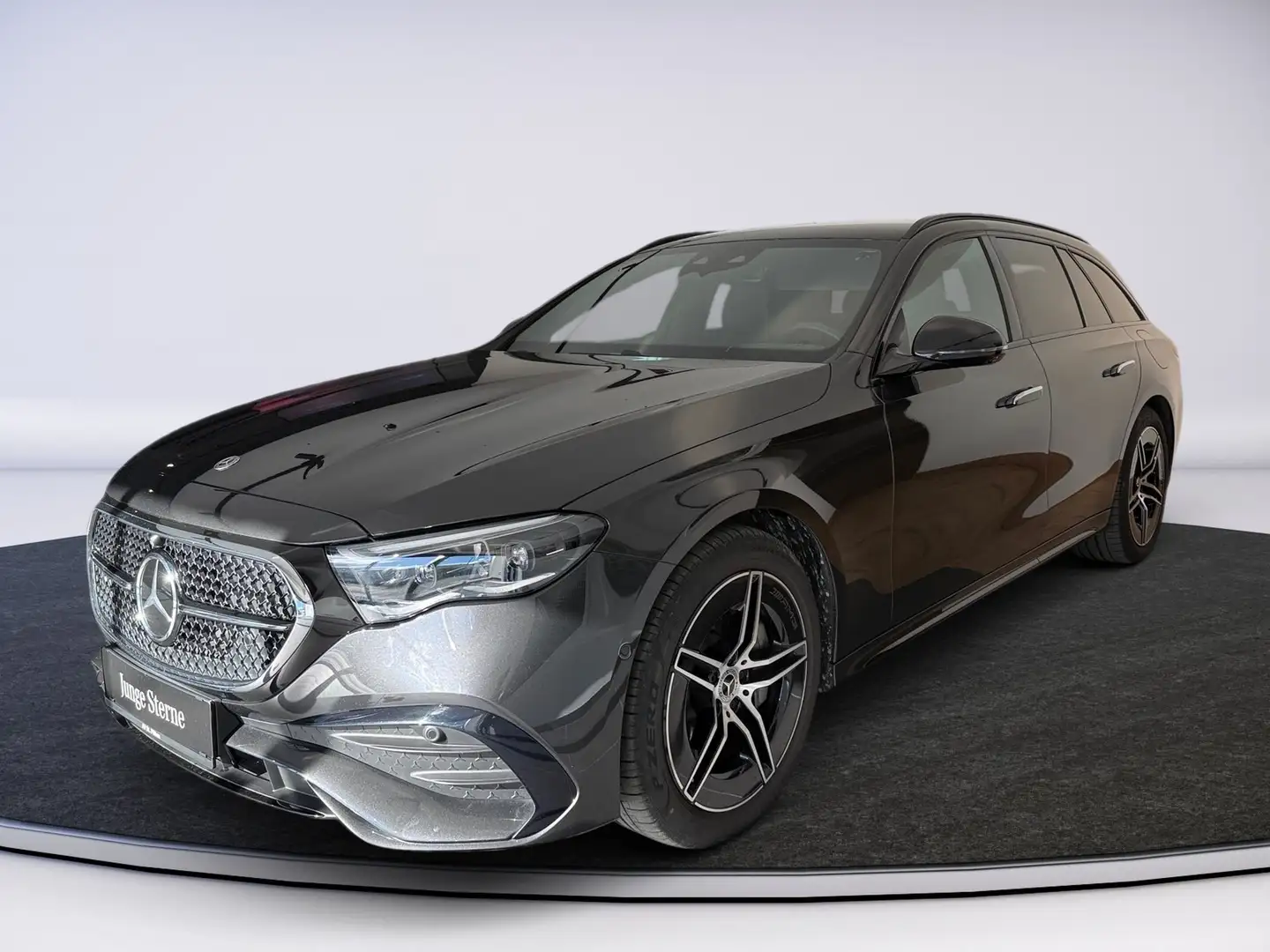 Mercedes-Benz E 300 de 4MATIC T mit EQ Technologie Ö-Edition AMG 360° Grau - 2