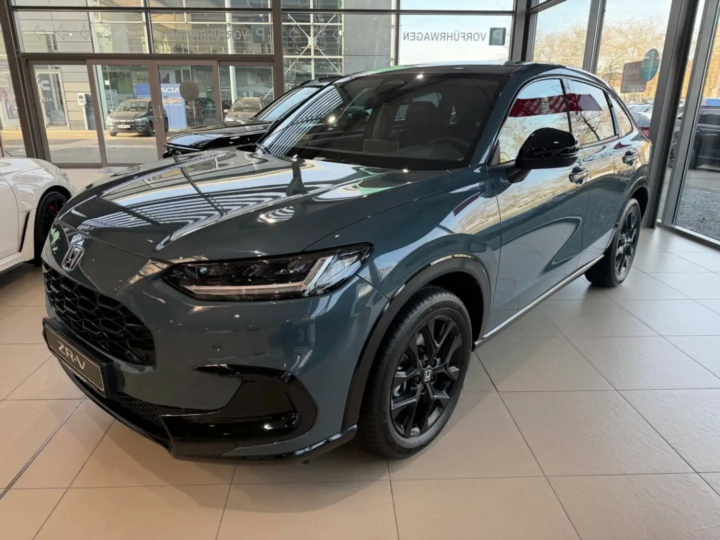 Honda ZR-V e:HEV Sport|Neue Farbe|MJ26 Grün - 2