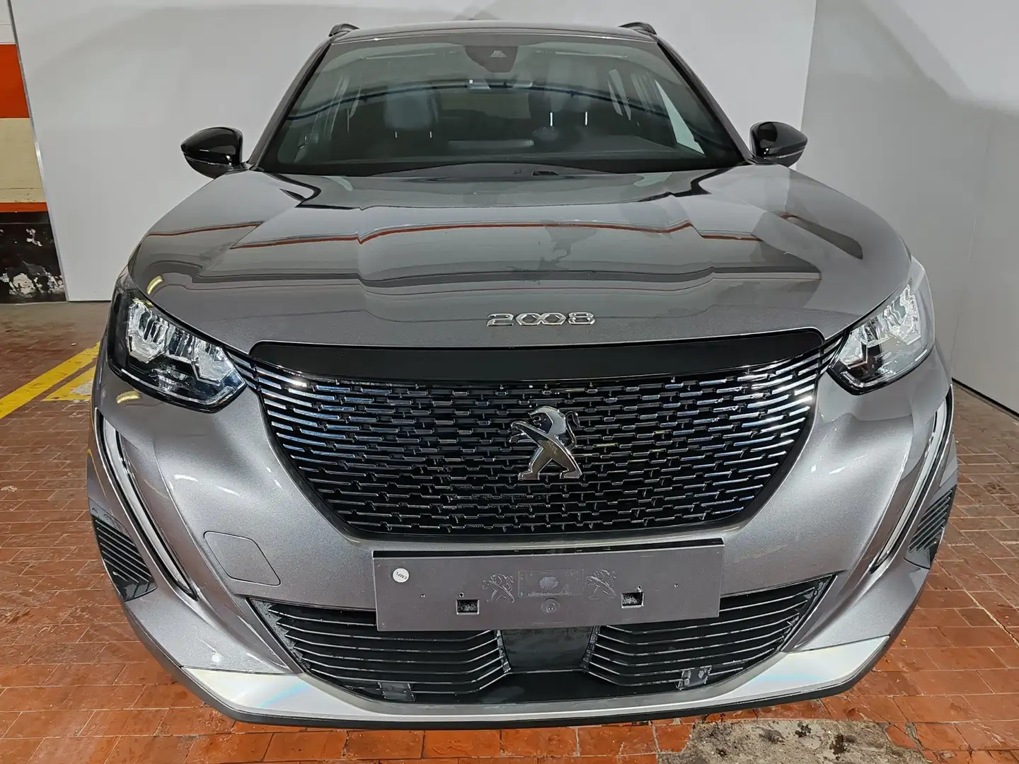 Peugeot 2008 1.2 130cv Allure EAT8 Navi + Telecamera Grigio - 2