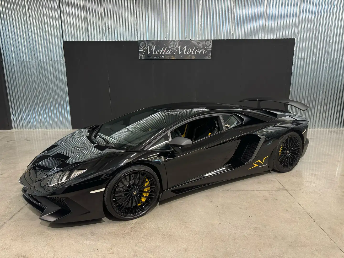 Lamborghini Aventador SV Coupe 6.5 LP 700-4 Negro - 1