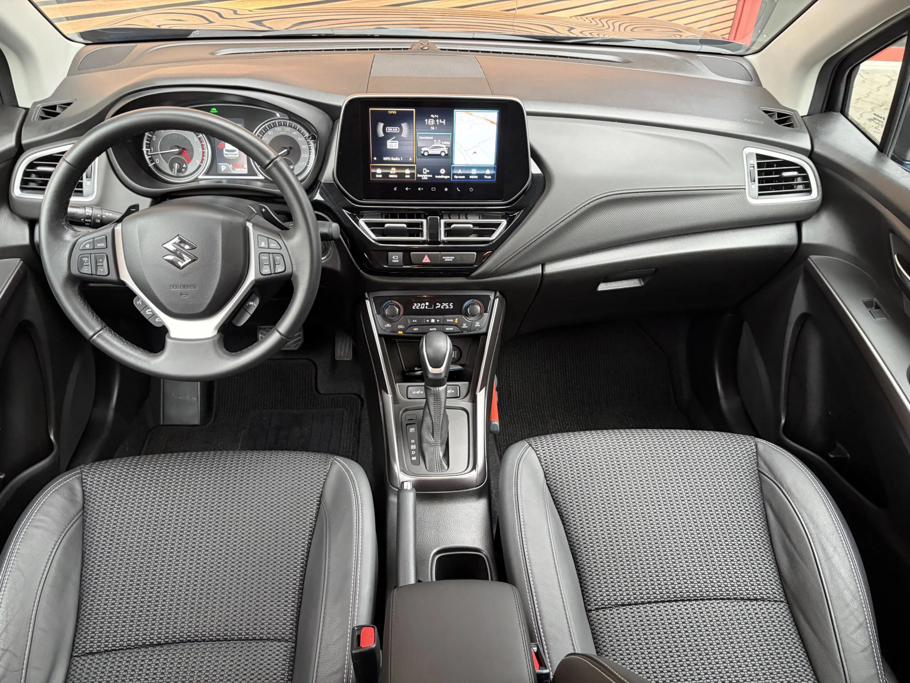 Suzuki S-Cross 1.5 Hybrid Style NL-Auto Navi / Trekhaak / 360 Ca — photo 2