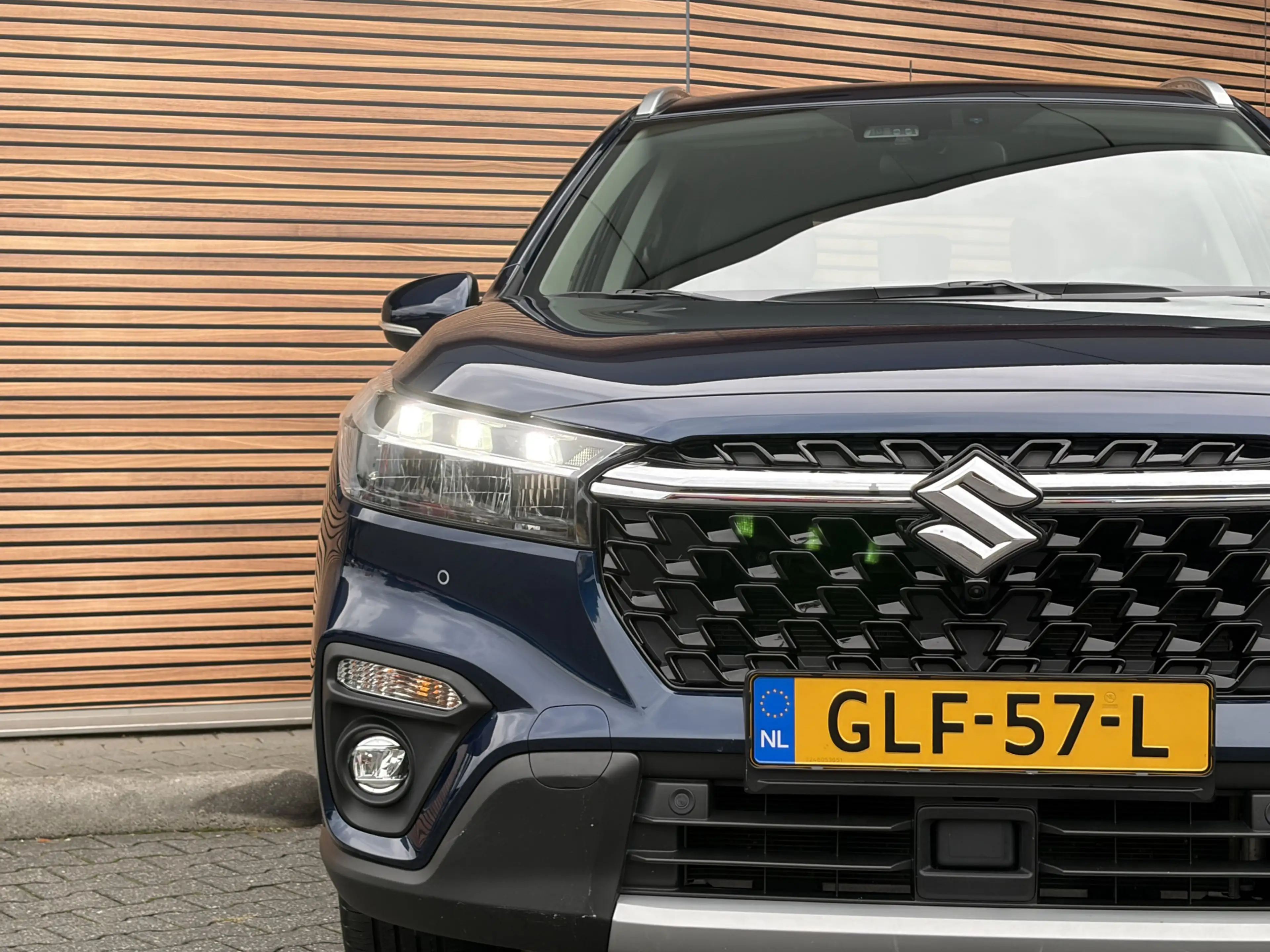 Suzuki S-Cross 1.5 Hybrid Style NL-Auto Navi / Trekhaak / 360 Ca — photo 9