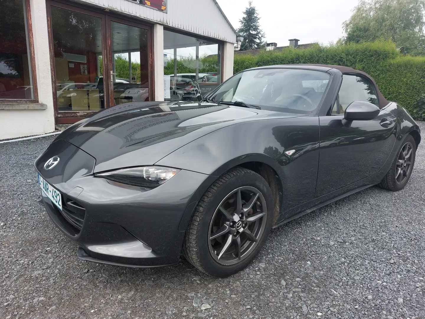 Mazda MX-5 1.5i Skyactiv-G Skydrive (EU6d-TEMP) Garantie 1AN Grijs - 1