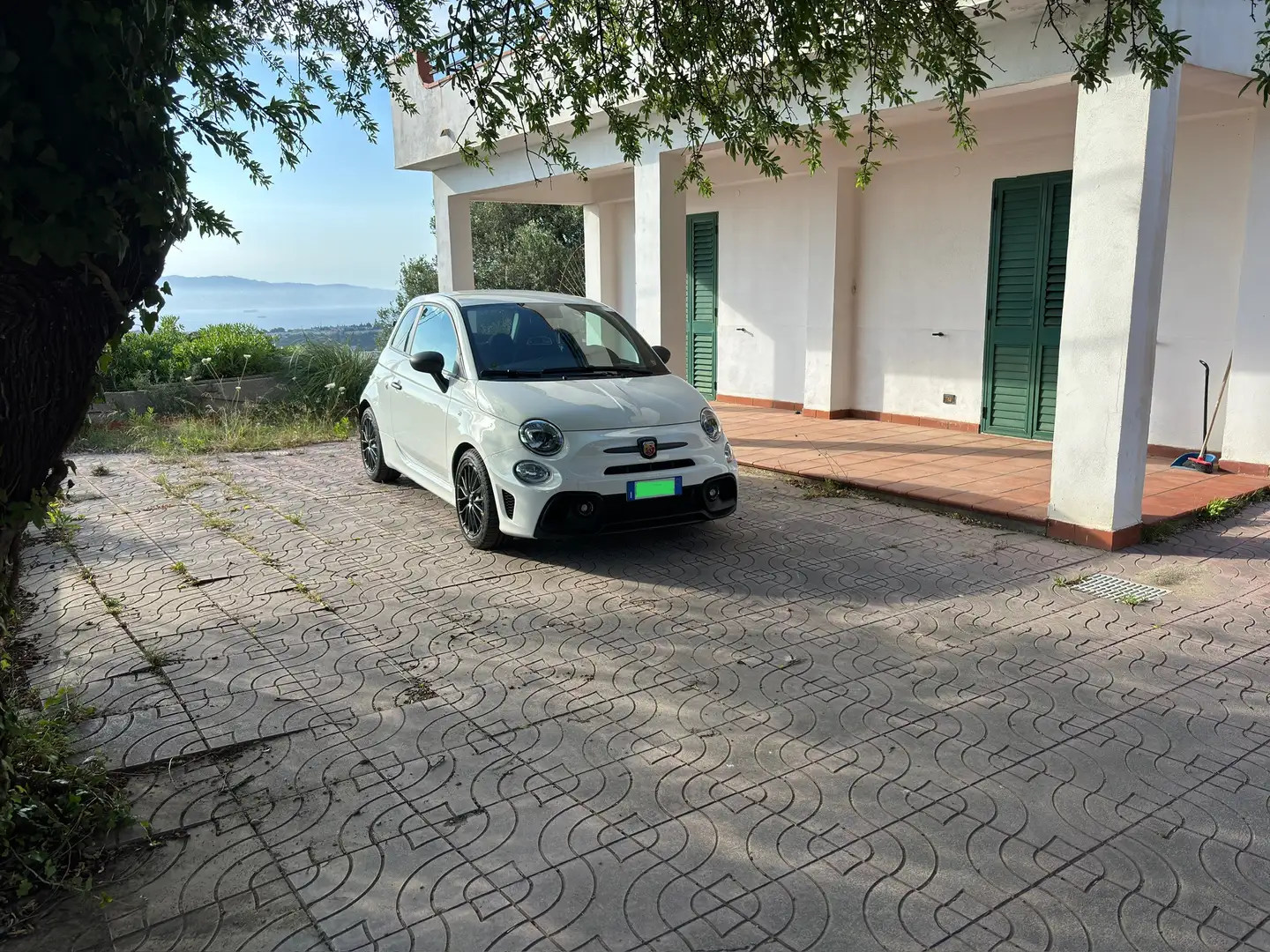 Abarth 695 1.4 t-jet Competizione 180cv - 1