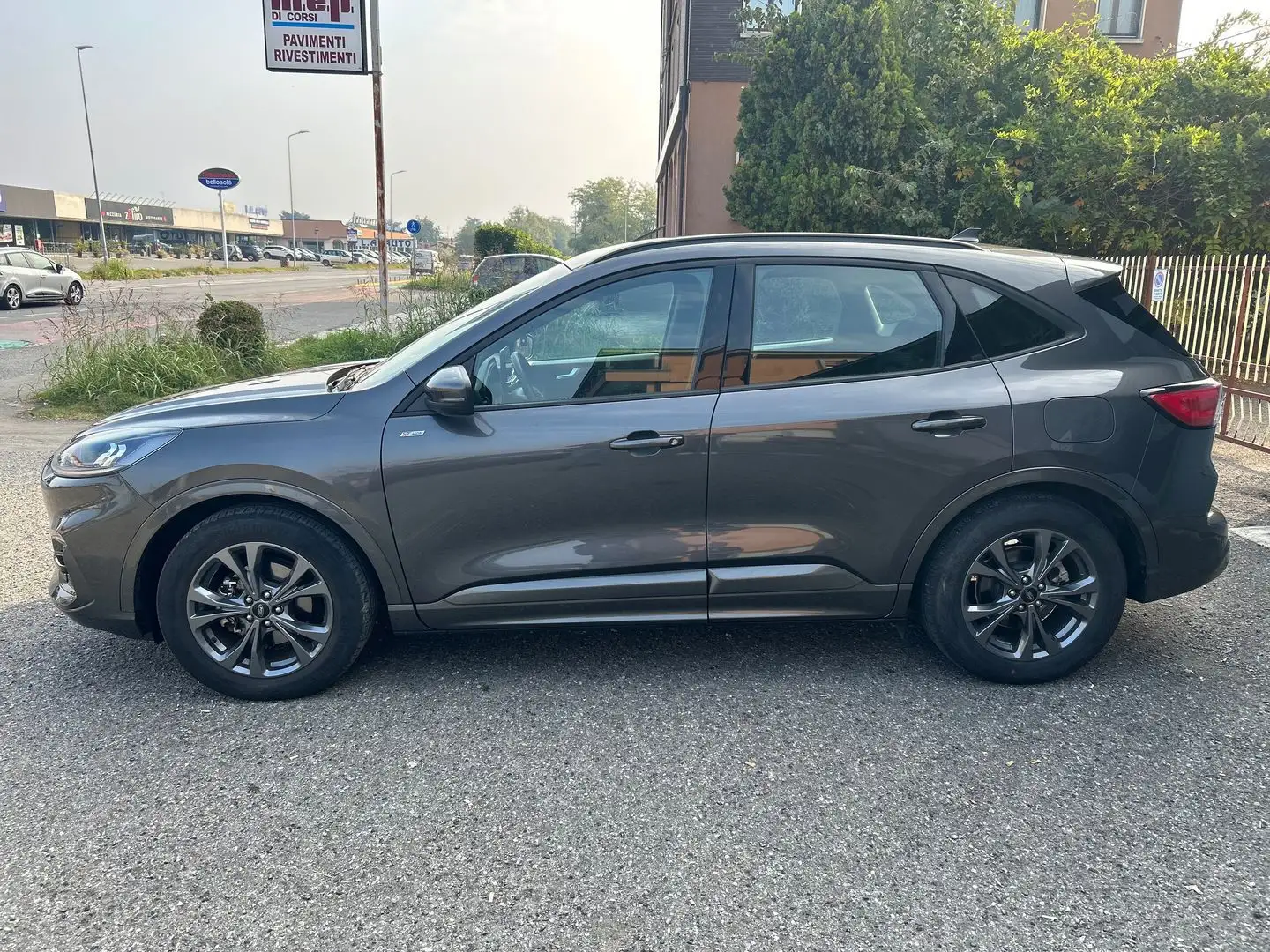 Ford Kuga ST Line X 2.5 Duratec FHEV HEV Gris - 2