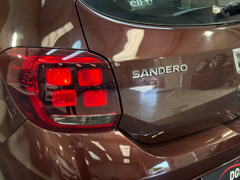 Dacia Sandero Sandero 1.0i SCe Ambiance — photo 8